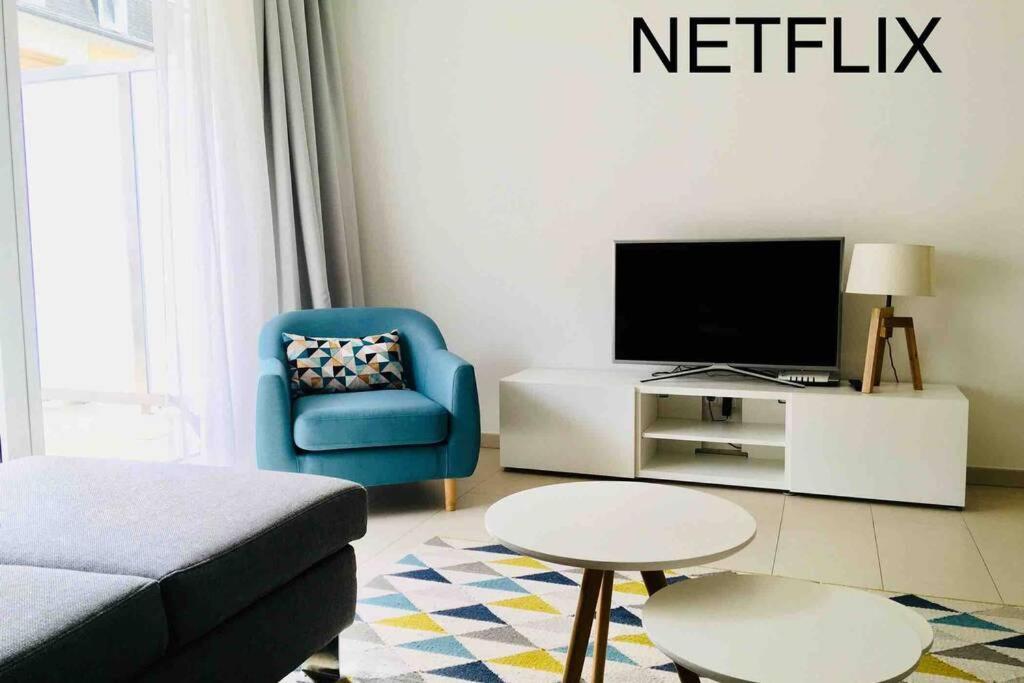لوكسمبورغ Large Family Retro Flat In City Center- Large Terrace & Garden View, Free Parking المظهر الخارجي الصورة